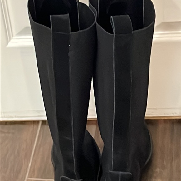 NWOT Donald Pliner Naala Riding Boots. Black size 6.5 M. Suede and Elastic sides - Picture 2 of 15